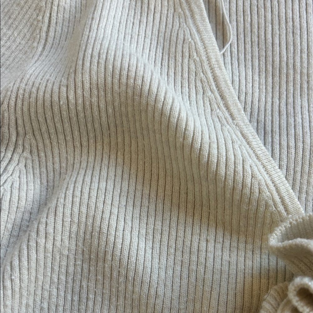 Light Cream Ribbed Drawstring Crop Top & Skirt Set - Picture 6 of 6